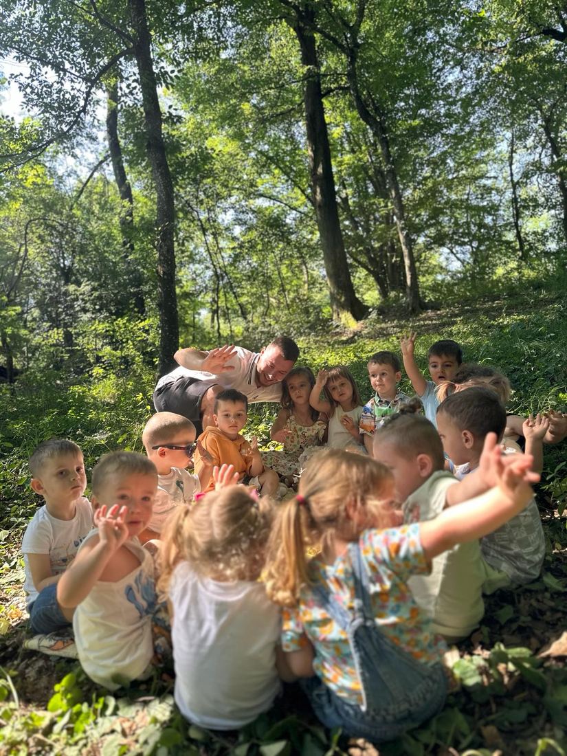 Creșă Pitești – explorarea naturii în aer liber